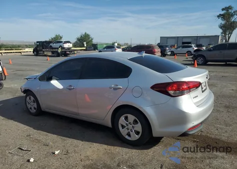 2018 Kia Forte Lx z USA, uszkodzony, nr VIN 3KPFK4A70JE283855